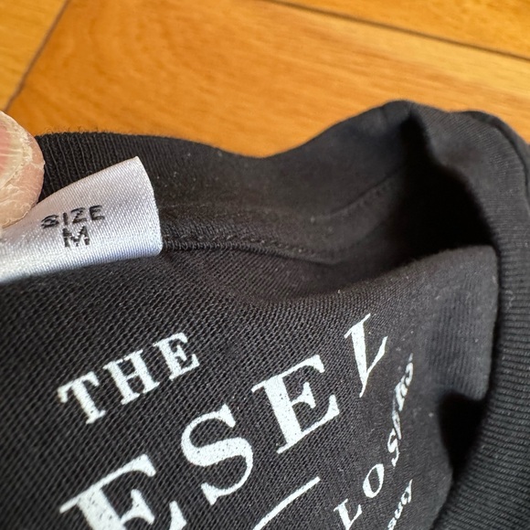 Diesel means Tee medium. Clean. - Picture 6 of 7